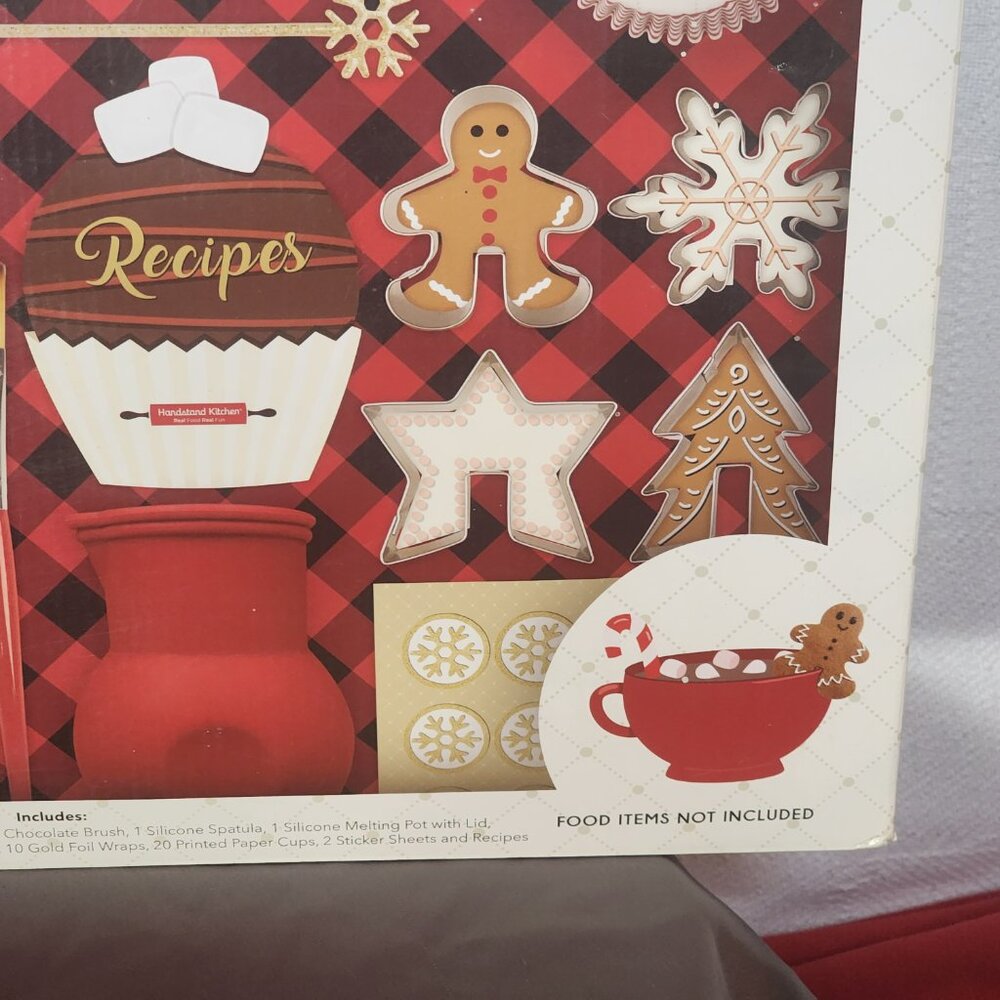 Handstand Kitchen I Love Cocoa Deluxe 50pc Cocoa Bomb and Mug Hugger Gift Set - Picture 5 of 16